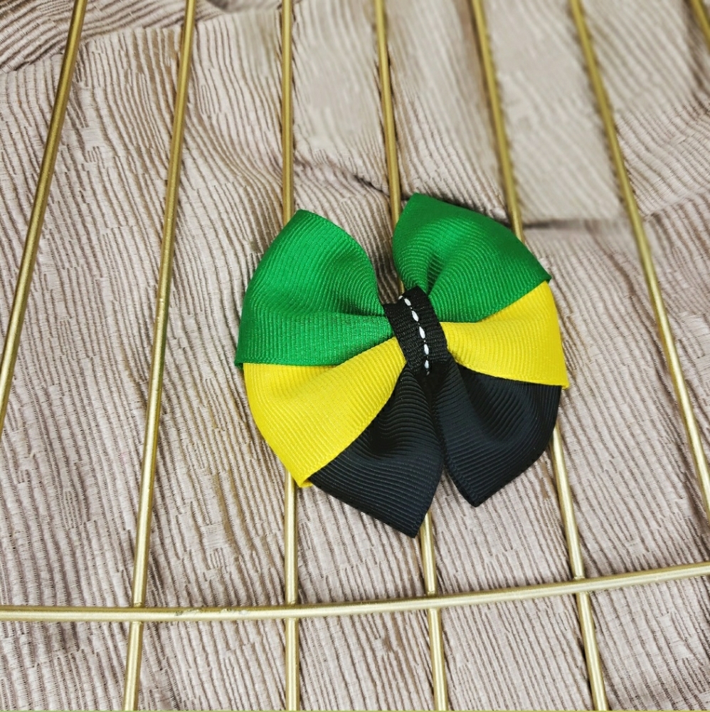 Little Girl's Hairbow Clip